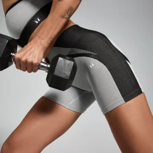 Online MP fietsshort met contrasterende en naadloze ribstof voor dames - DAMES Shorts