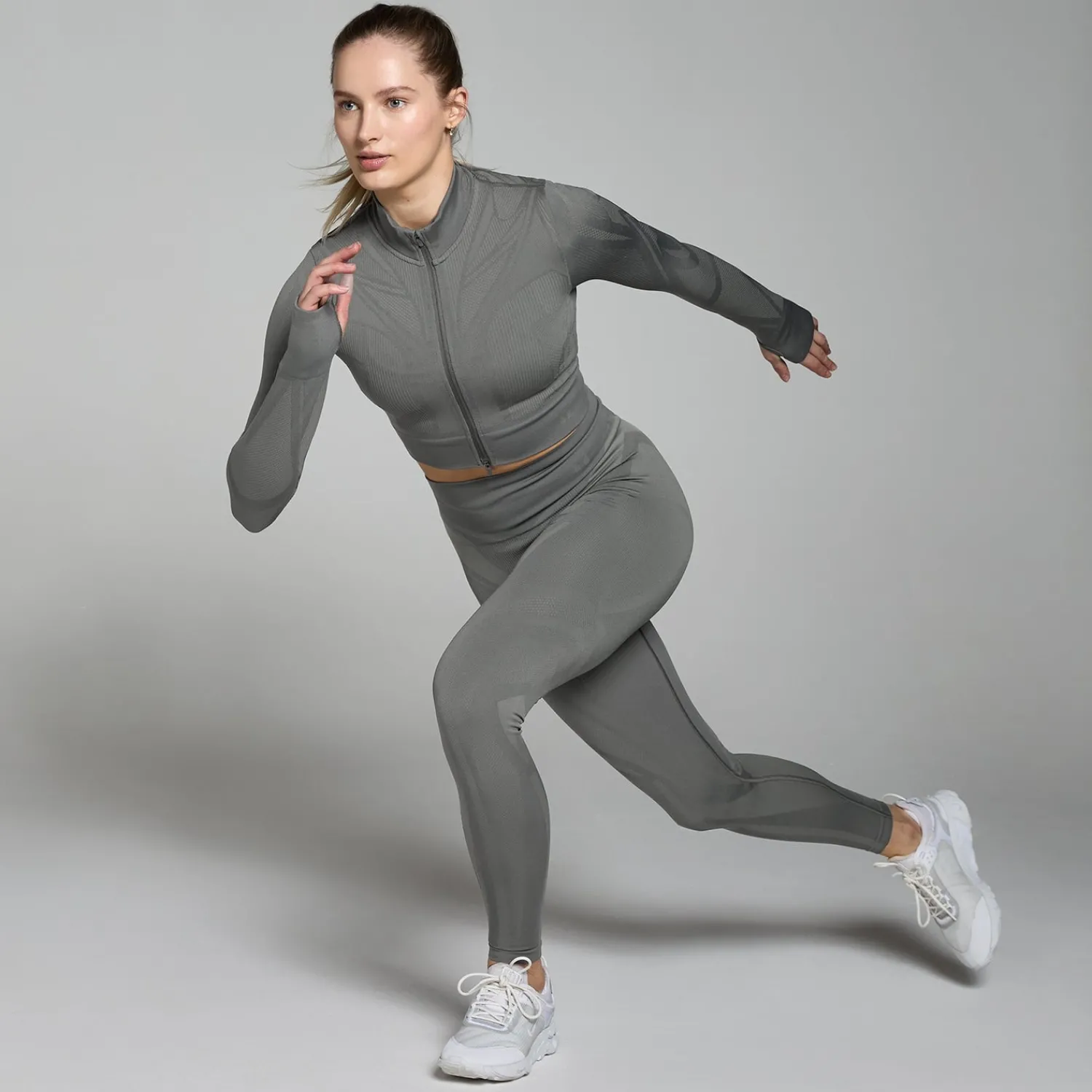 Sale MP Tempo Ultra Geometric naadloos gecropt jack voor dames - Koolstofgrijs DAMES Jassen & Vesten